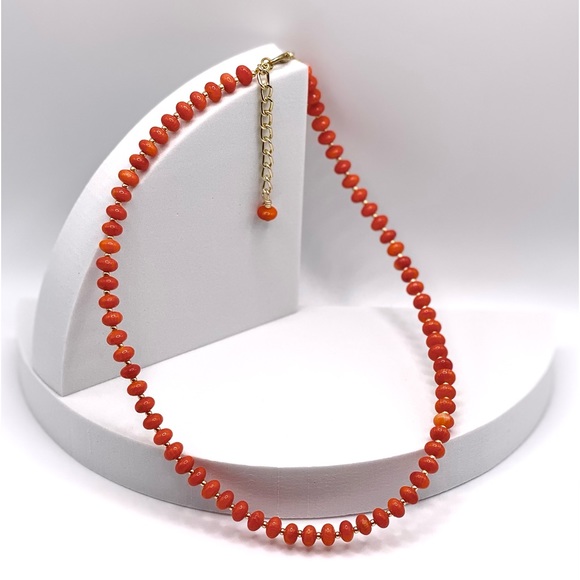 Coral Gemstone Necklace/Choker - Picture 2 of 8